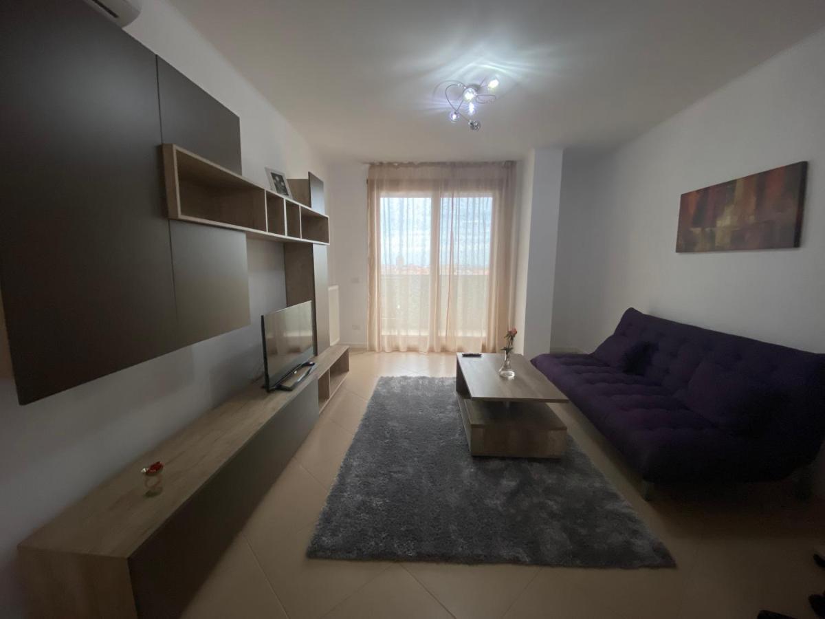 Central Apartment تيميشورا المظهر الخارجي الصورة