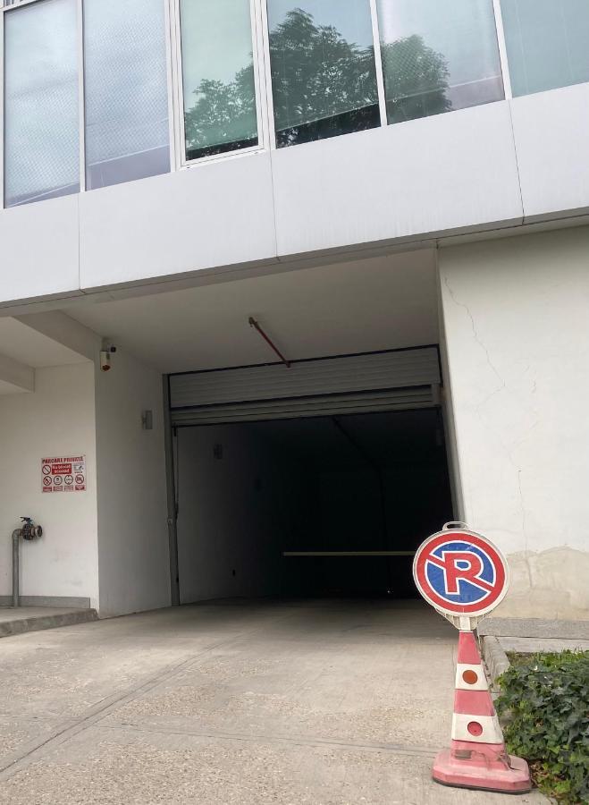 Central Apartment تيميشورا المظهر الخارجي الصورة